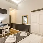 Smart Lux Centro 3*