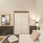 Gasthuis Smart Lux Centro 3*