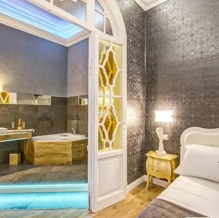 Affittacamere Smart Lux Centro 3*