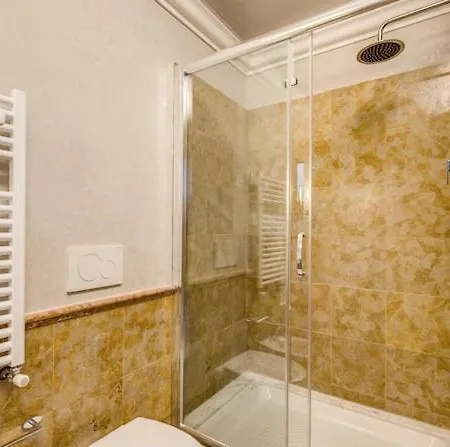 Smart Lux Centro Guest house Rome