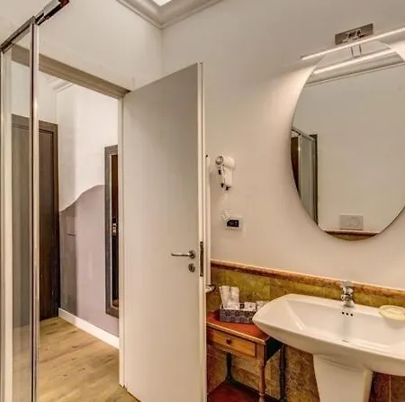 Smart Lux Centro 3* Róma