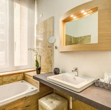 Smart Lux Centro 3* Rome